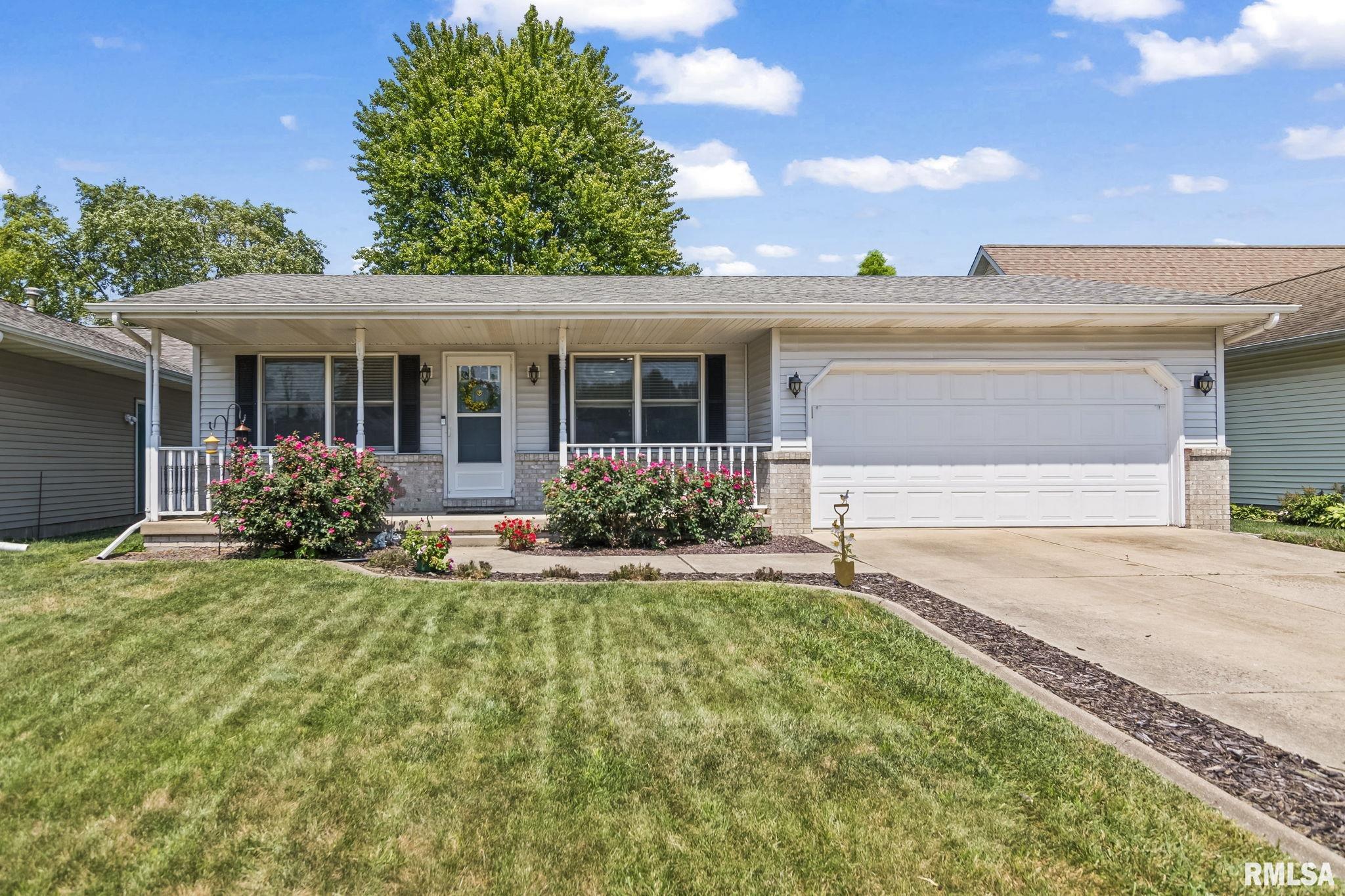 2905 Dunwich Street Springfield, IL 62702 - Photo 3 of 32