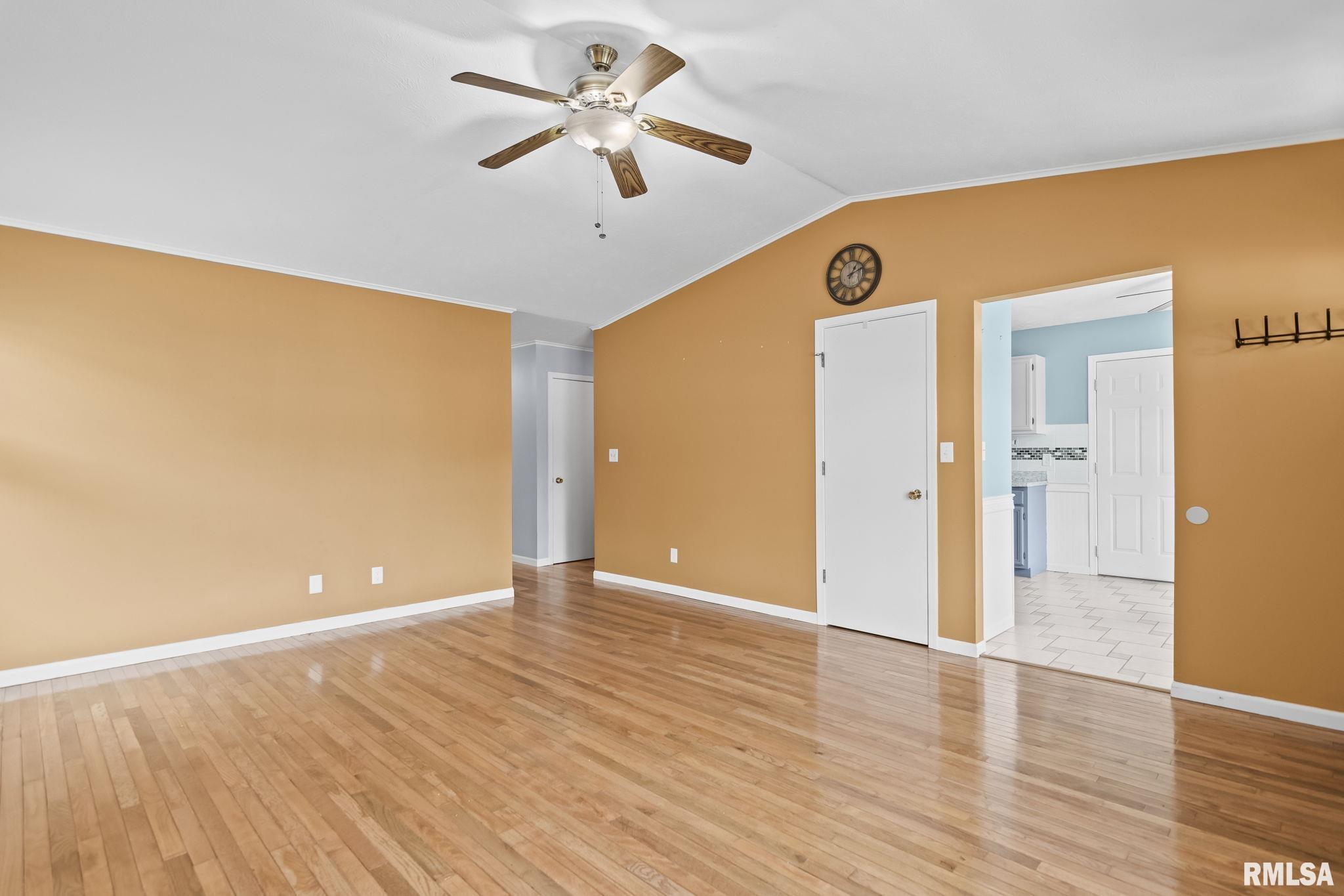 2905 Dunwich Street Springfield, IL 62702 - Photo 6 of 32