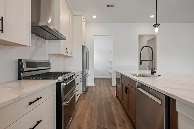 $384,900 | 1808 Drover Lane, Rosenberg, TX 77471