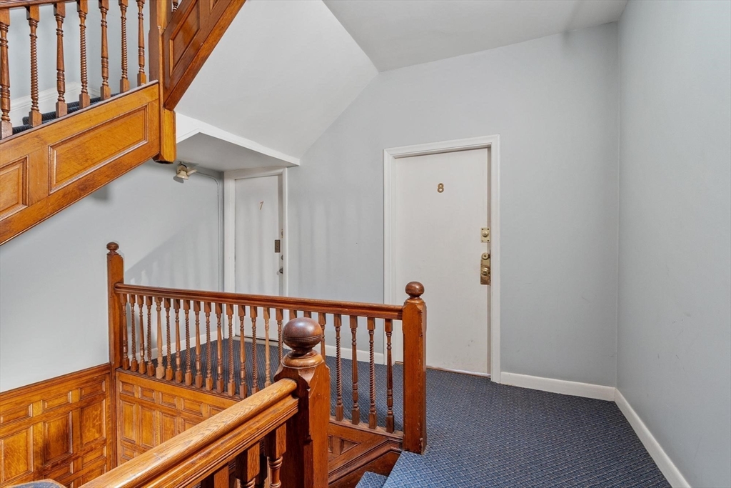 511 Beacon Street, Unit 8 Boston, MA 02215 - Photo 13 of 18