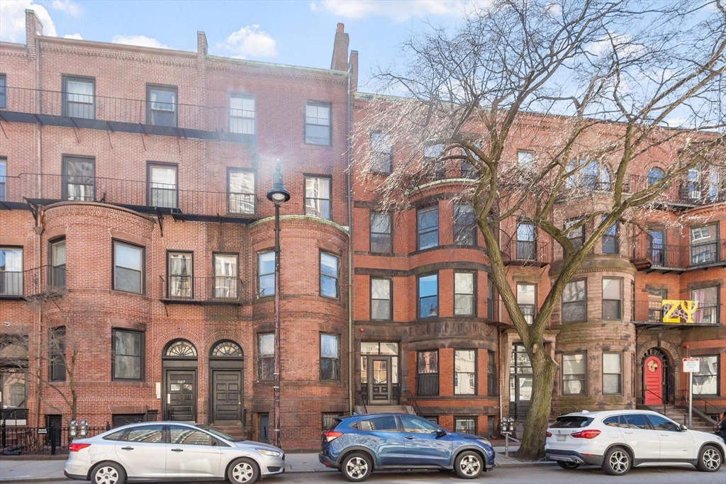 511 Beacon Street, Unit 8 Boston, MA 02215 - Photo 18 of 18