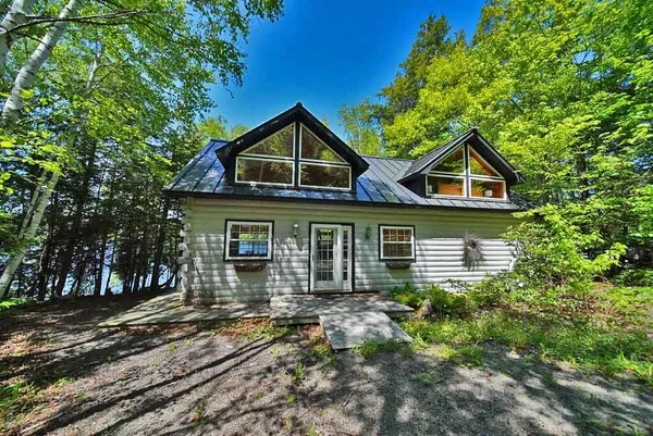 $499,500 | 101 South South Shore Road, Houlton, ME 04730