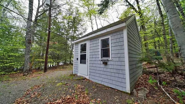 $499,500 | 101 South South Shore Road, Houlton, ME 04730