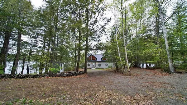 $499,500 | 101 South South Shore Road, Houlton, ME 04730