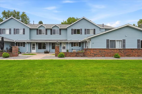 $205,000 | 193 96th Lane Northeast, Blaine, MN 55434