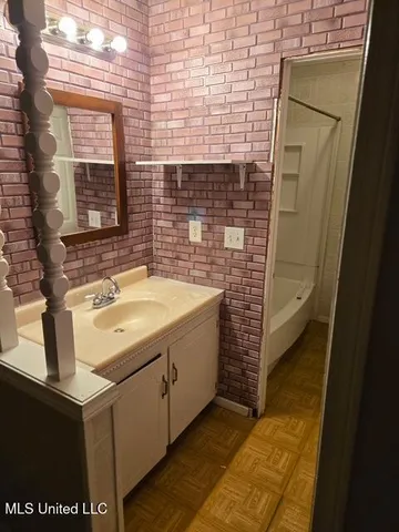 $130,000 | 5513 Dogwood Trail, Jackson, MS 39212