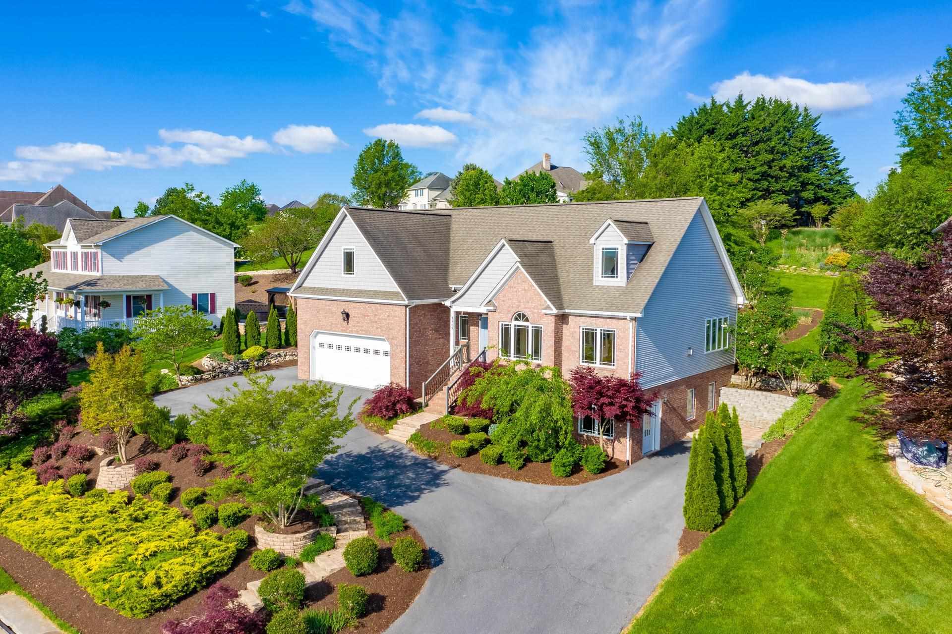 1869 Park Road Harrisonburg, VA 22802 - Photo 1 of 59 Gallery Image 1