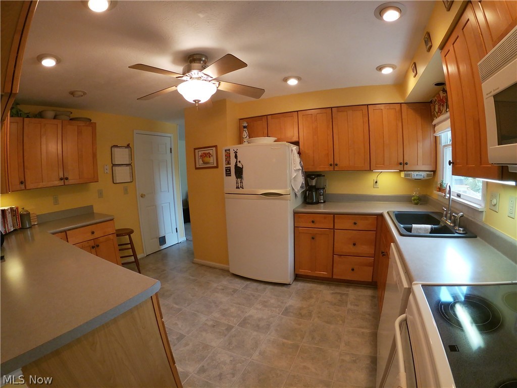 4866 Windfall Road Medina, OH 44256 - Photo 7 of 33 Gallery Image 7