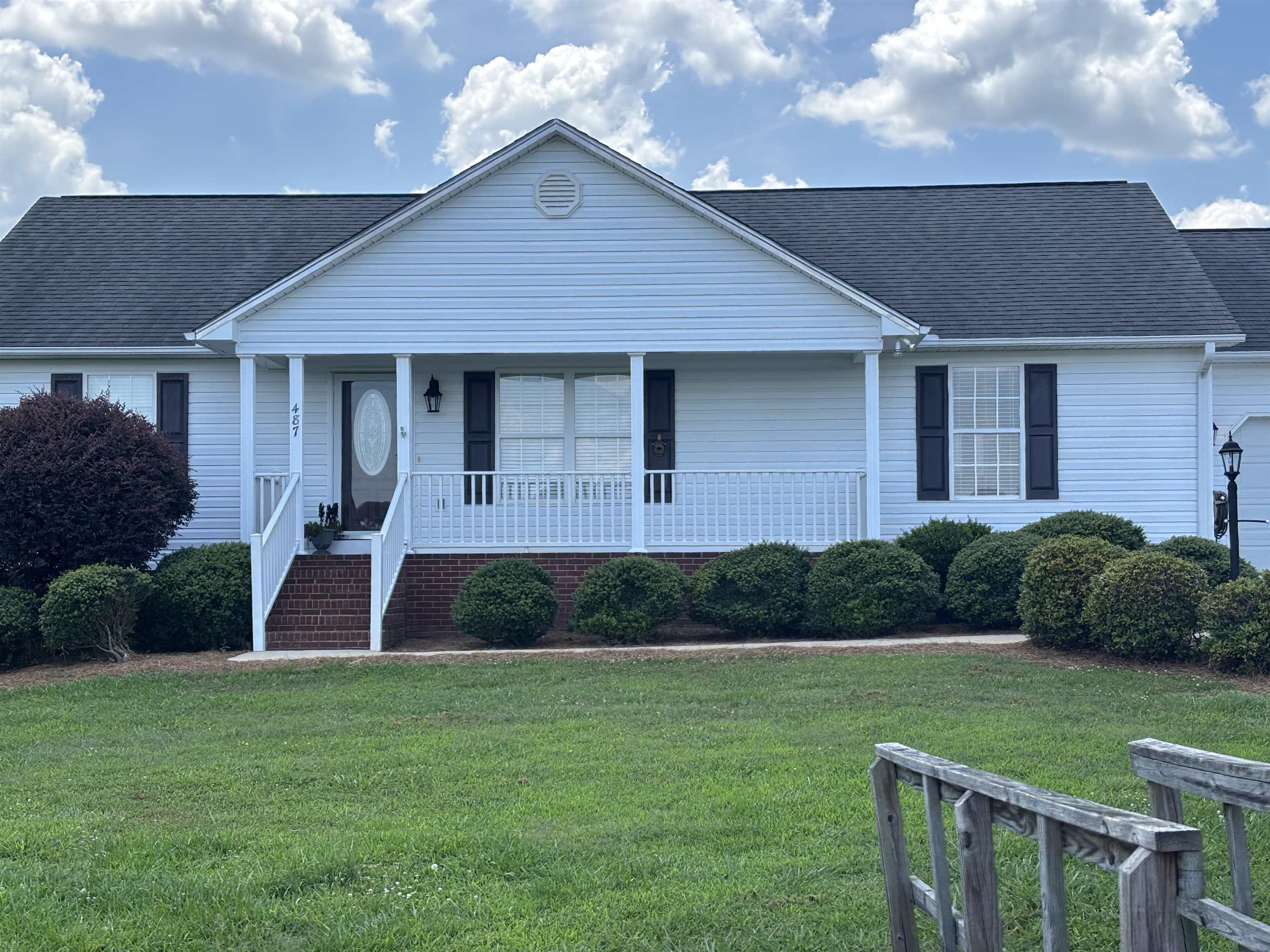 487 Midnight Road Inman, SC 29349 - Photo 2 of 17