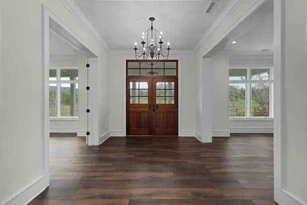 $3,500,000 | 670 Maine Avenue, Trenton, GA 30752
