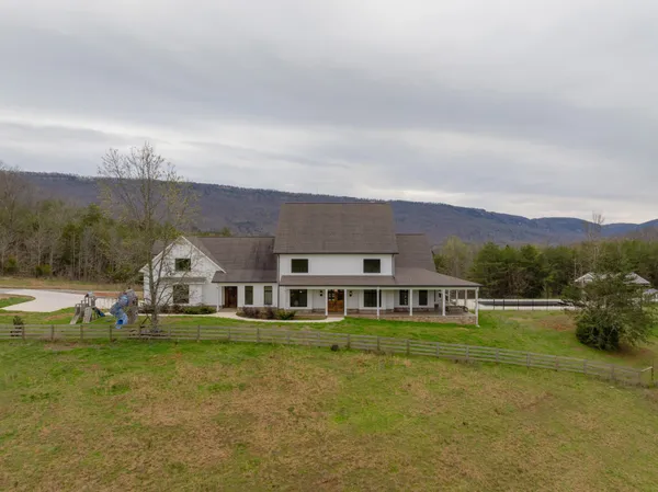 $3,500,000 | 670 Maine Avenue, Trenton, GA 30752