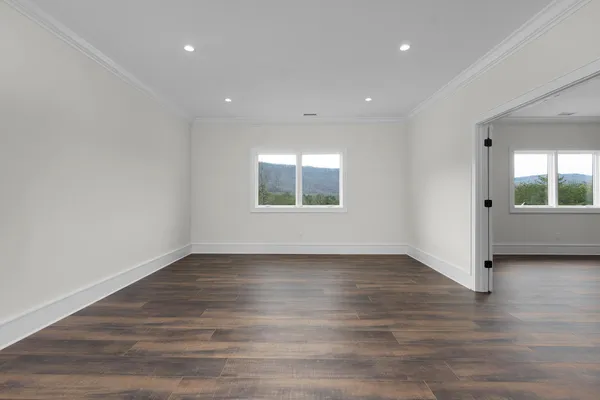 $3,500,000 | 670 Maine Avenue, Trenton, GA 30752