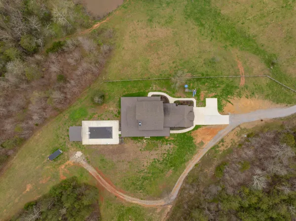 $3,500,000 | 670 Maine Avenue, Trenton, GA 30752