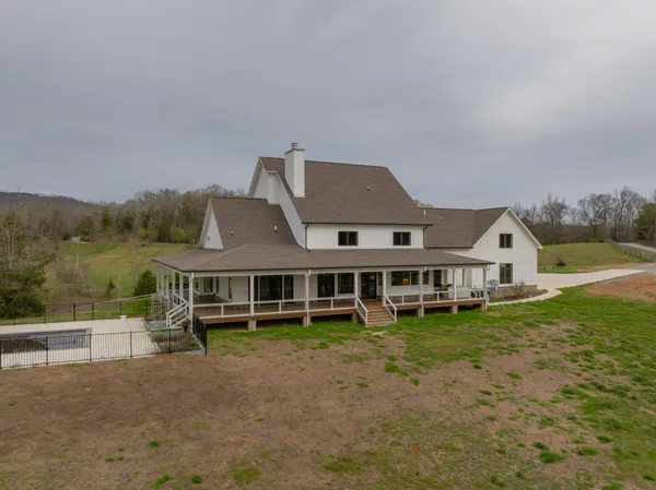 $3,500,000 | 670 Maine Avenue, Trenton, GA 30752