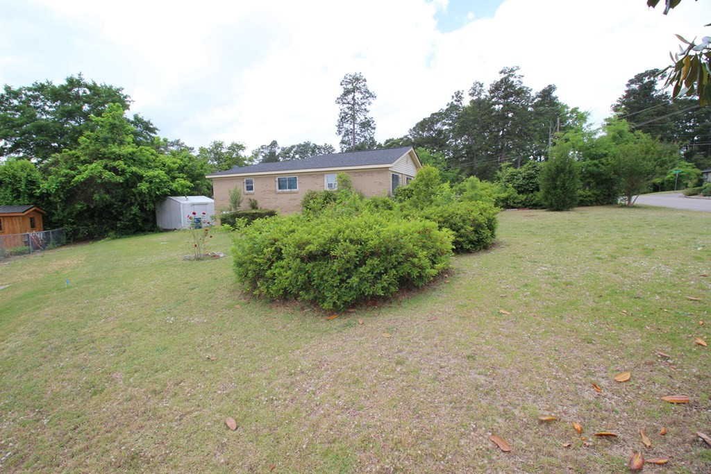 1929 Valley Spring Road Augusta, GA 30909 - Photo 8 of 25