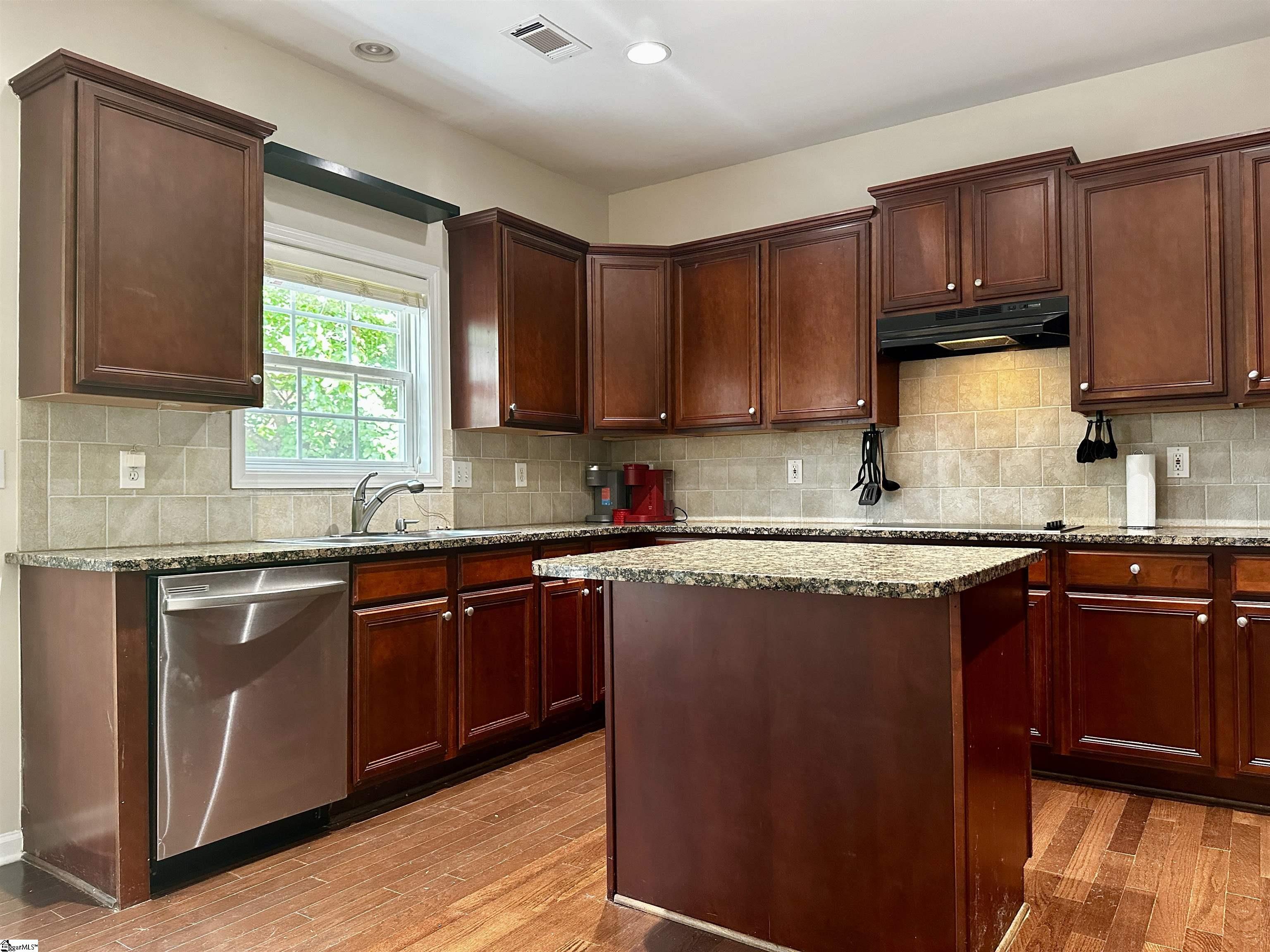 6 Boxleaf Court Greer, SC 29650 - Photo 11 of 26