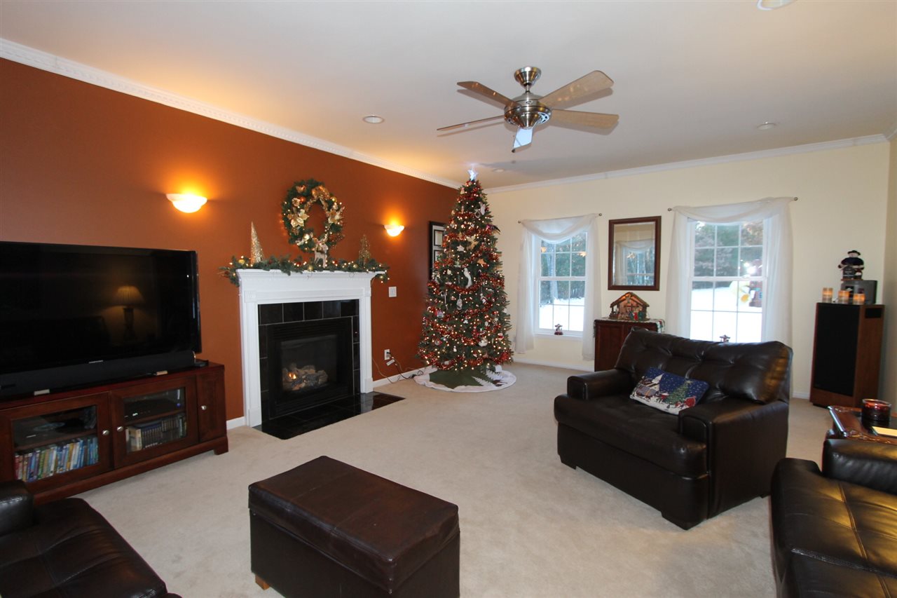 144 Pinecrest Road Litchfield, NH 03052 - Photo 21 of 36