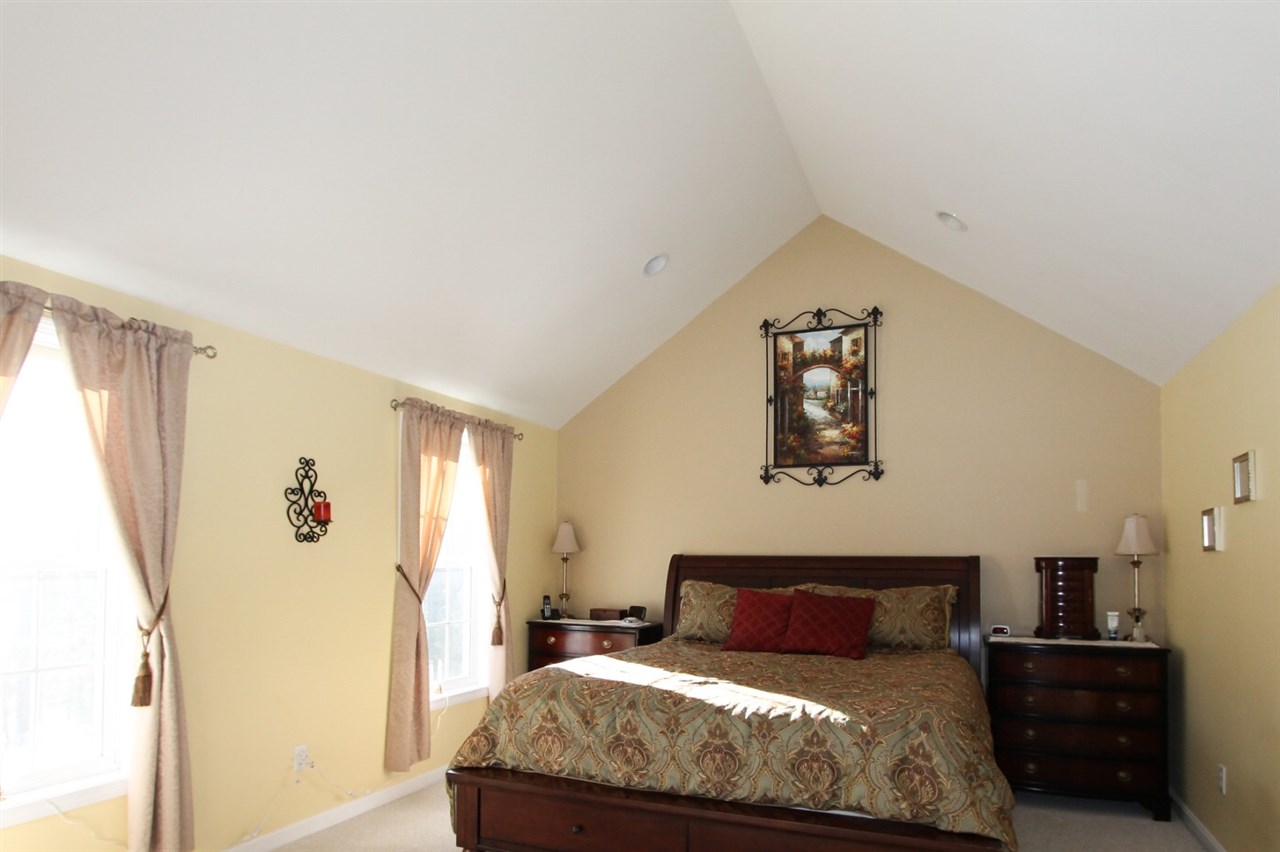144 Pinecrest Road Litchfield, NH 03052 - Photo 24 of 36