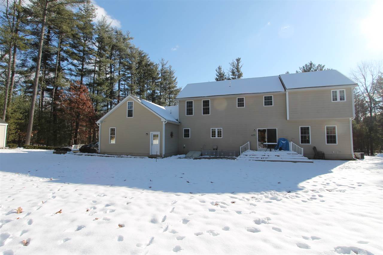 144 Pinecrest Road Litchfield, NH 03052 - Photo 4 of 36