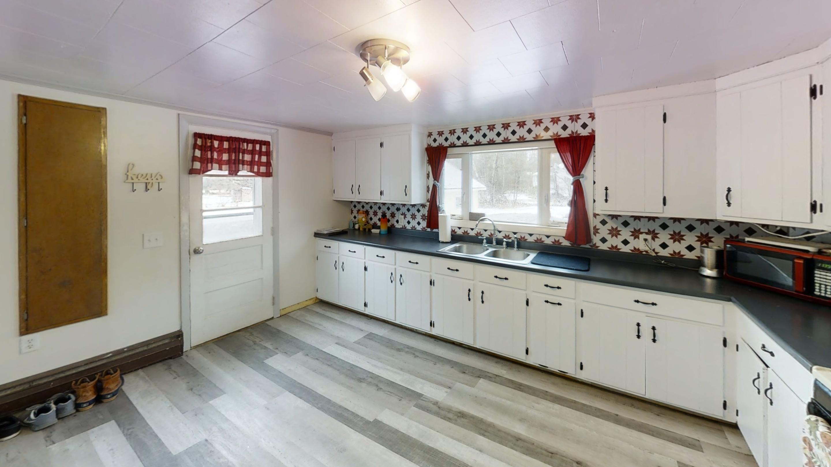 788 Bennoch Road Old Town, ME 04468 - Photo 7 of 19 7.1