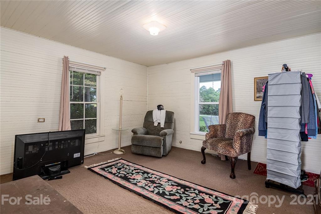 4332 Ruritan Drive Morganton, NC 28655 - Photo 6 of 29 Gallery Image 6