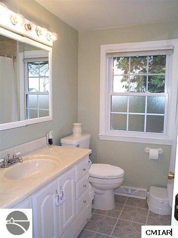 5969 North Luce Road Alma, MI 48801 - Photo 6 of 9 1771591-5.JPG