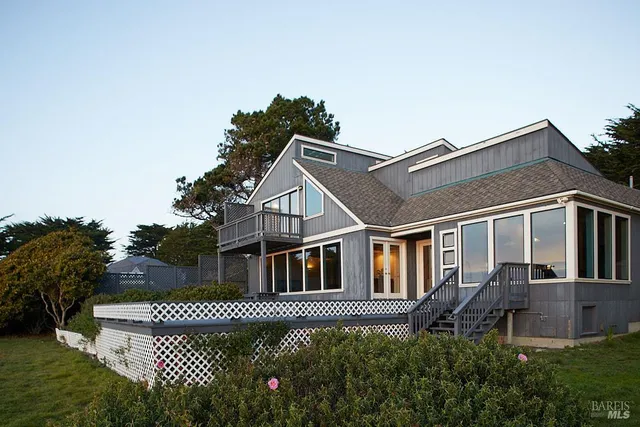 $1,695,000 | 30200 Highway 1, Fort Bragg, CA 95437