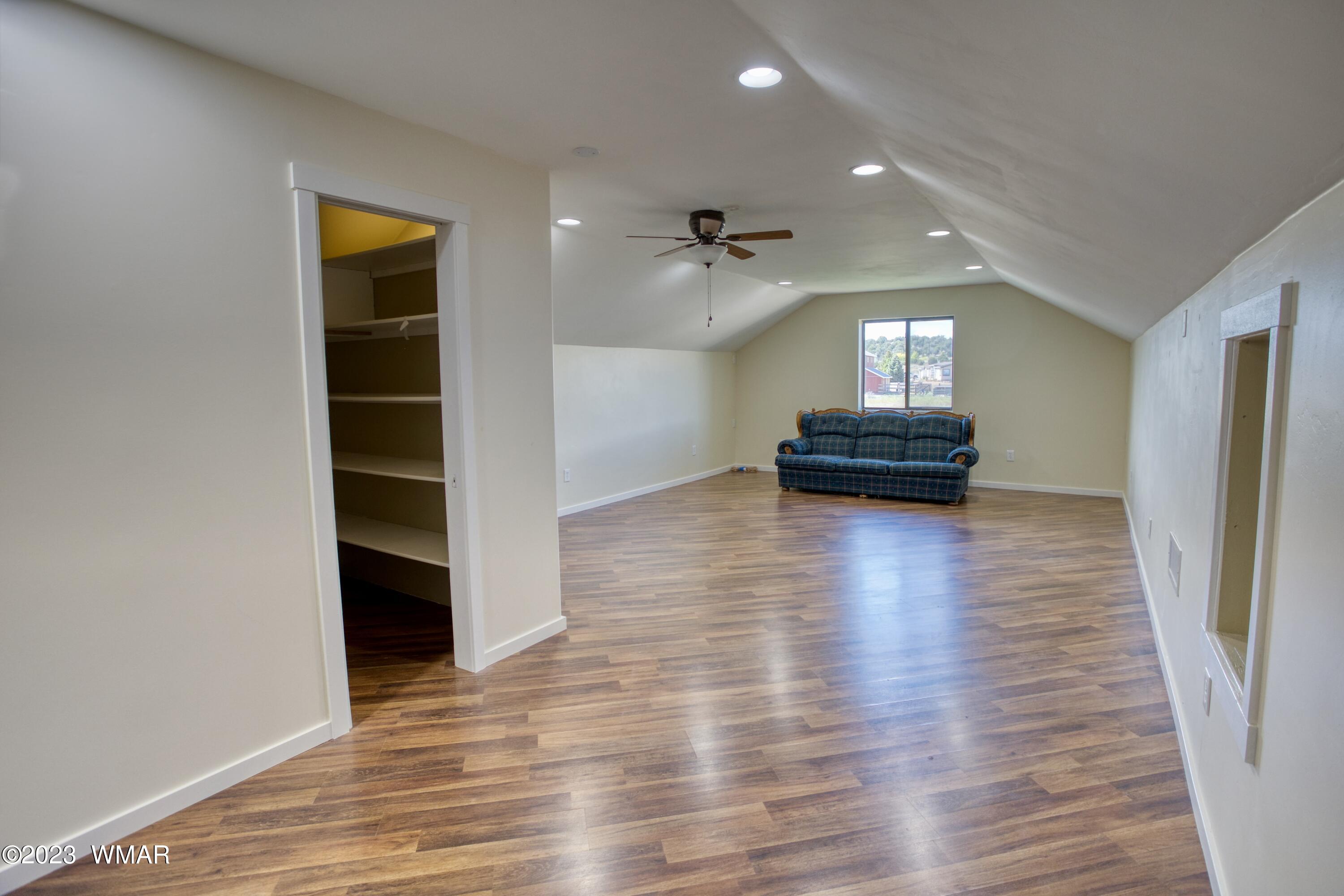 7583 Mission Hill Road Show Low, AZ 85901 - Photo 29 of 38 Gallery Image 29