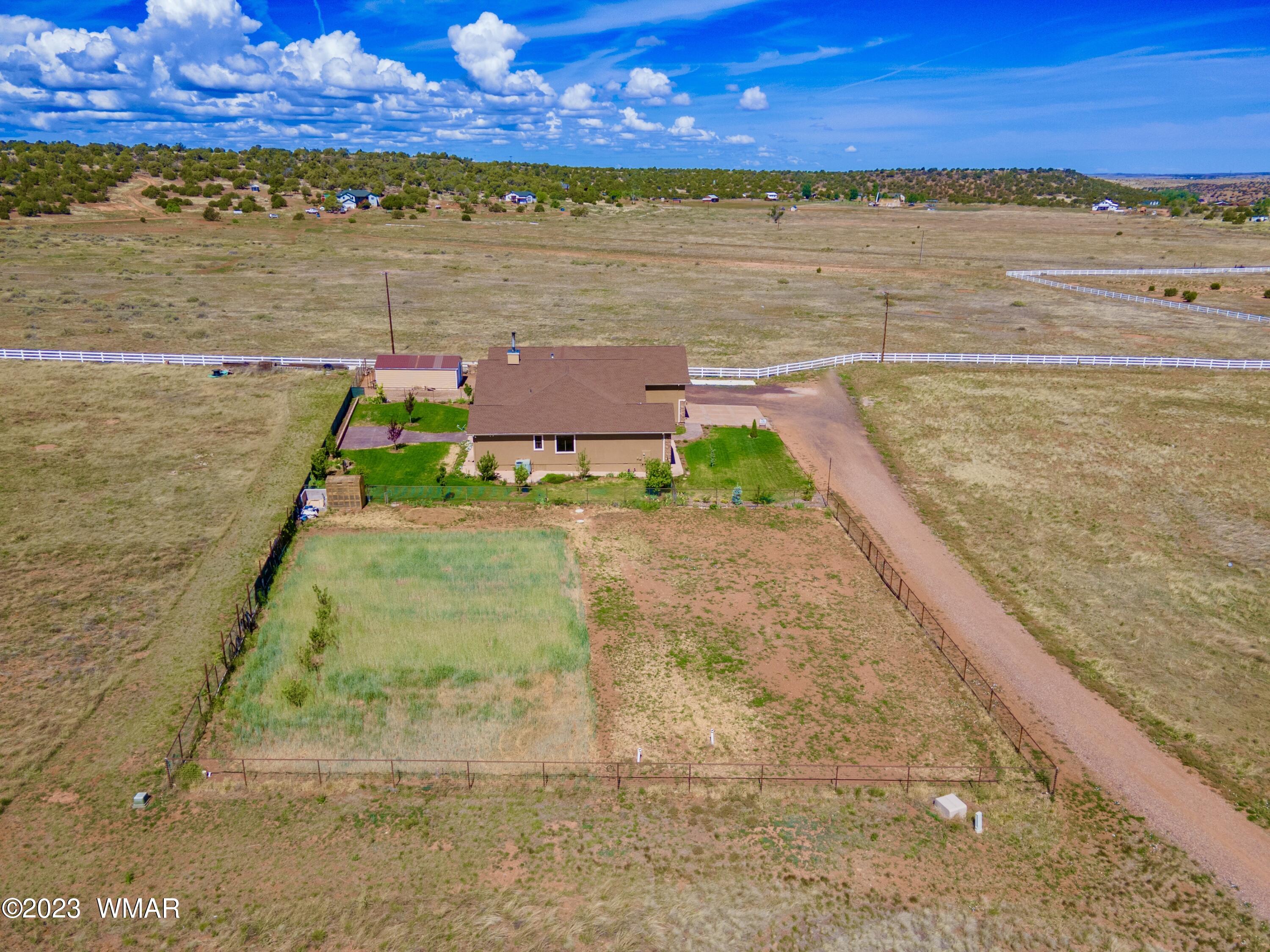 7583 Mission Hill Road Show Low, AZ 85901 - Photo 37 of 38 Gallery Image 37