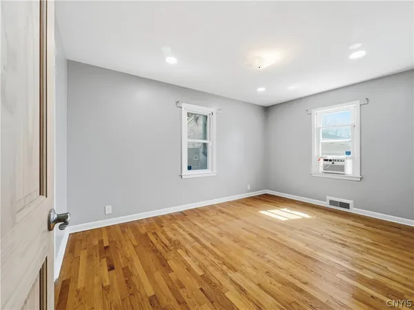 $2,400 | 429 Lionel Avenue, Geddes, NY 13209