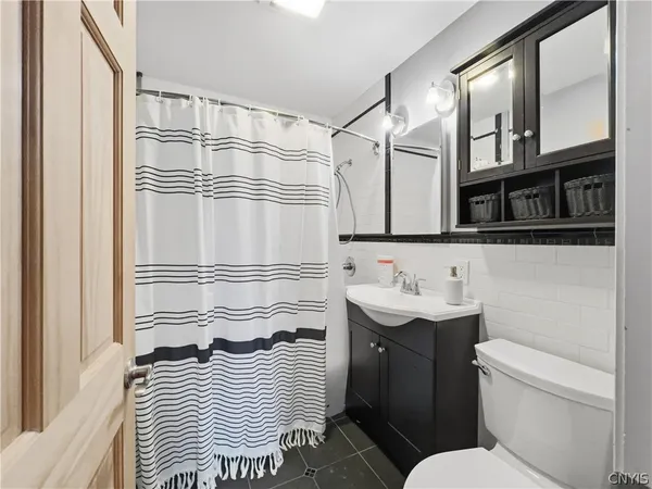 $2,400 | 429 Lionel Avenue, Geddes, NY 13209
