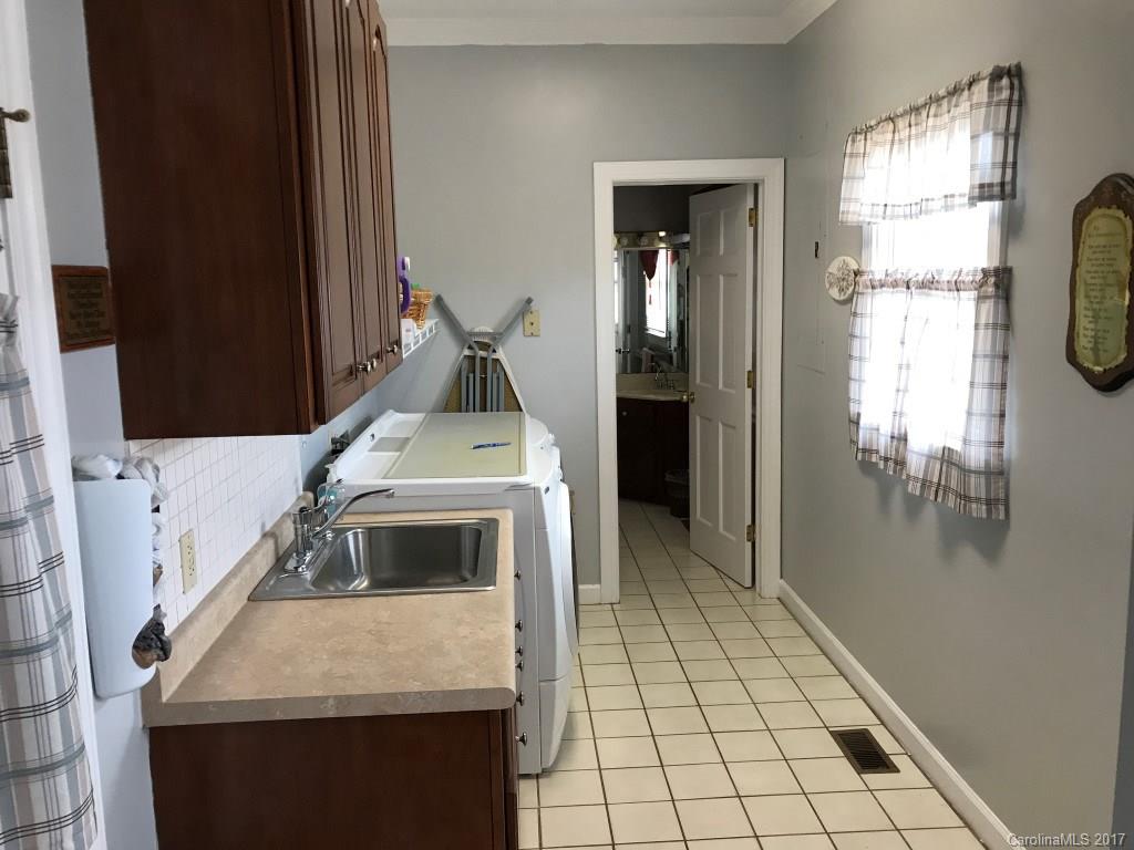 1601 Highway 221 Rutherfordton, NC 28139 - Photo 22 of 24