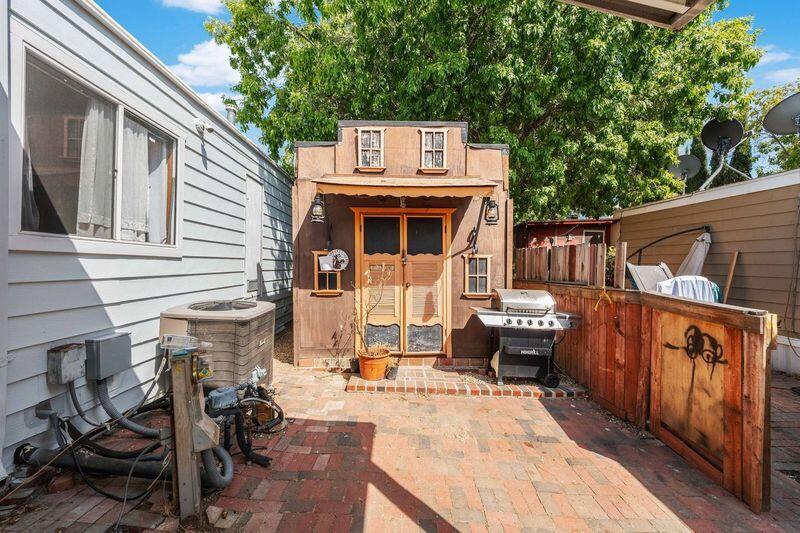 36200 Paradise Ranch Road Castaic, CA 91384 - Photo 7 of 42 pic7 paradaise