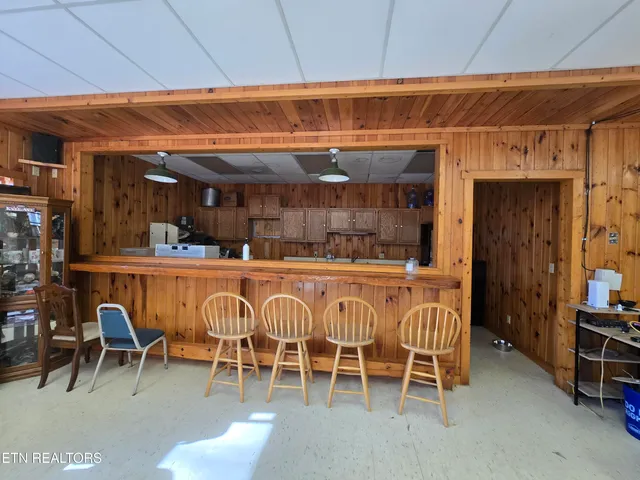 $699,000 | 533 Phoenix Drive, Jonesville, VA 24263