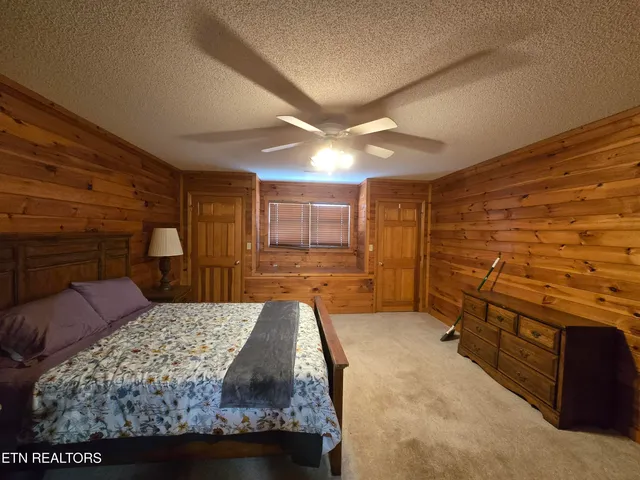 $699,000 | 533 Phoenix Drive, Jonesville, VA 24263