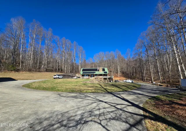 $699,000 | 533 Phoenix Drive, Jonesville, VA 24263