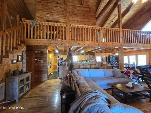 $699,000 | 533 Phoenix Drive, Jonesville, VA 24263