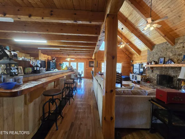 $699,000 | 533 Phoenix Drive, Jonesville, VA 24263