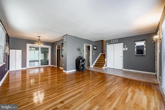 $299,900 | 3621 Washington Avenue, Baltimore, MD 21244