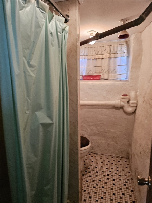 545 Robeson Street Fall River, MA 02720 - Photo 38 of 42