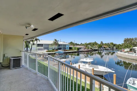 $280,000 | 2311 Northeast 36th Street, Unit 2F, Lighthouse Point, FL 33064