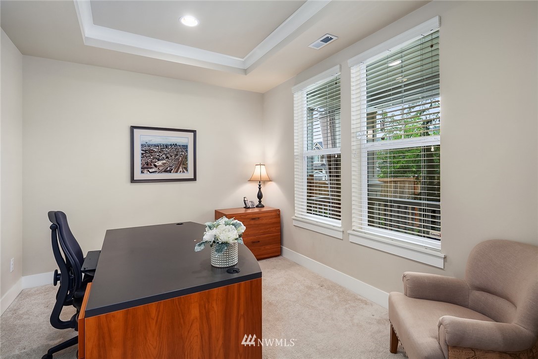 18526 40th Avenue Southeast Bothell, WA 98012 - Photo 9 of 22 Gallery Image 9