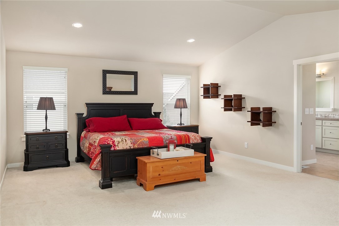 18526 40th Avenue Southeast Bothell, WA 98012 - Photo 10 of 22 Gallery Image 10