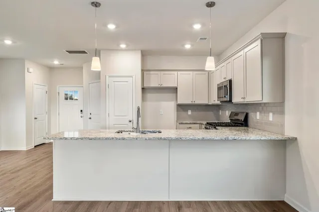 $249,000 | 136 Cotesworth Street, Pendleton, SC 29670