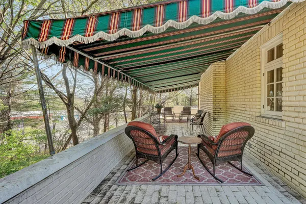 $669,000 | 3814 Belle Aire Circle Southwest, Roanoke, VA 24018