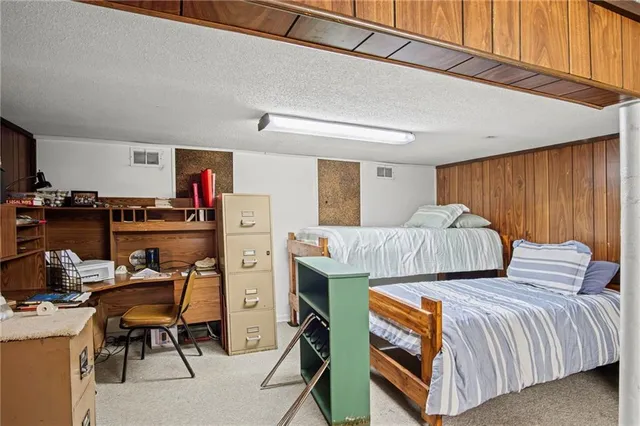 $239,000 | 1019 Price Boulevard, Atchison, KS 66002