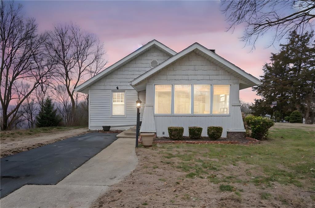 1019 Price Boulevard Atchison, KS 66002 - Photo 4 of 27