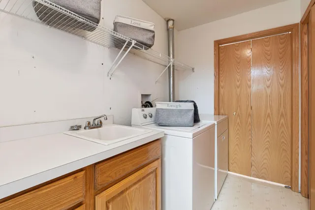 $275,000 | 432 Sarazin Street, Shakopee, MN 55379