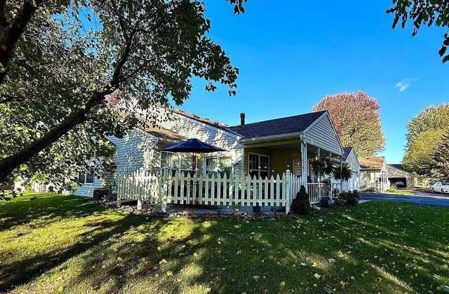 $275,000 | 432 Sarazin Street, Shakopee, MN 55379