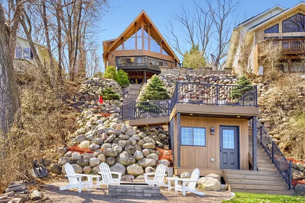 $1,375,000 | 8630 215th Street North, Forest Lake, MN 55025